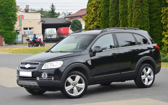 Chevrolet Captiva cena 26900 przebieg: 216000, rok produkcji 2010 z Sierpc małe 301